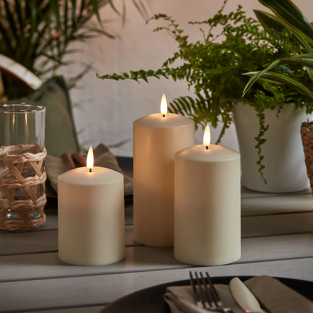 3 stk. høje flammeløse, blafrende LED-lys