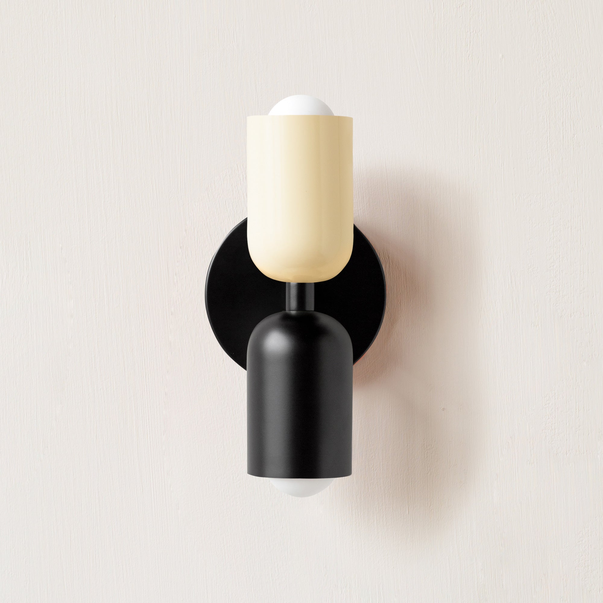 Brio - Designer-væglampe