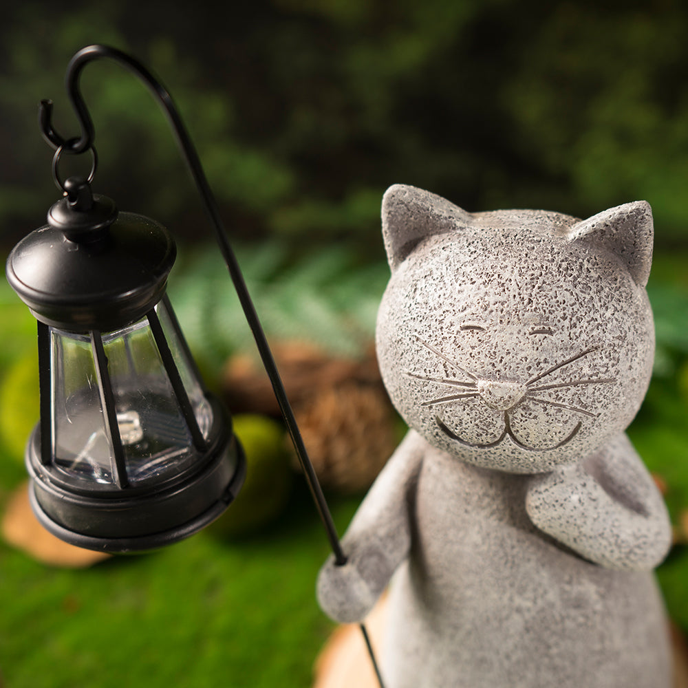 StoneCat™ - håndlavet havestatue af kat med solceller